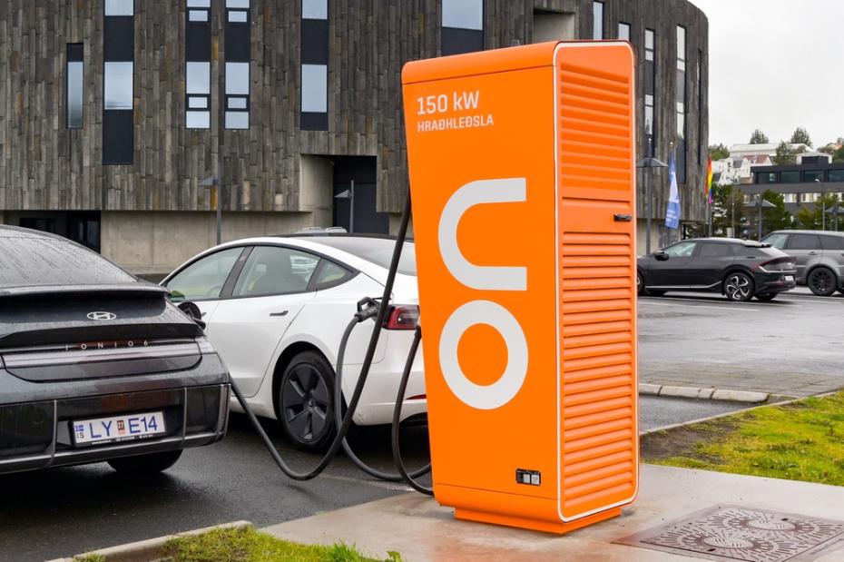 Are there enough charging points in Iceland? Orange EV charging station in bright orange