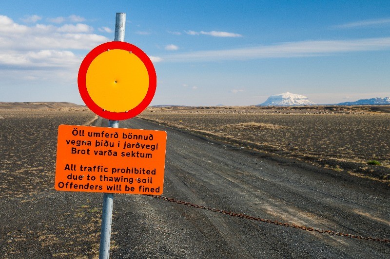 road closure due to thawing soil in Iceland