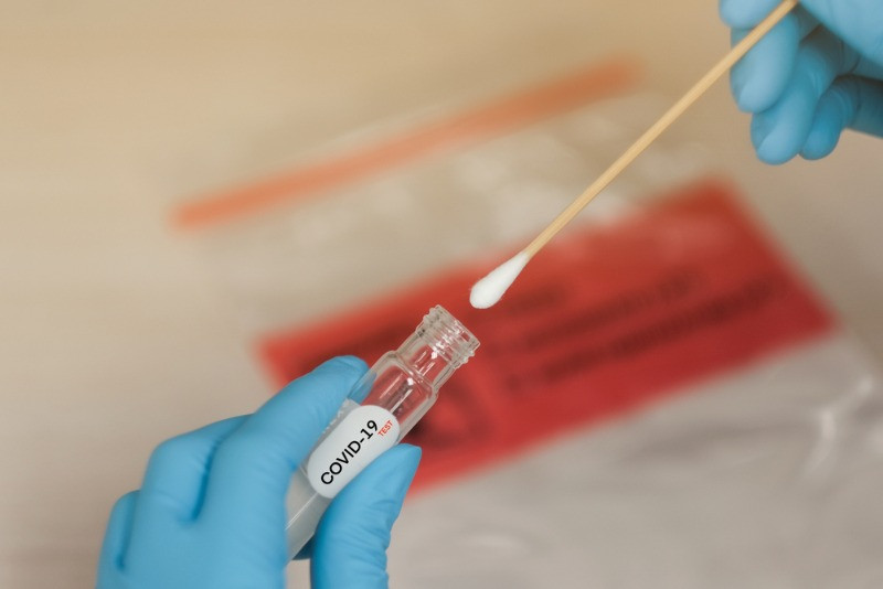 PCR swab at a laboratory
