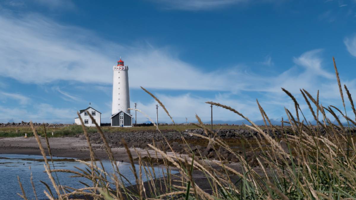 Best Lighthouses in Iceland