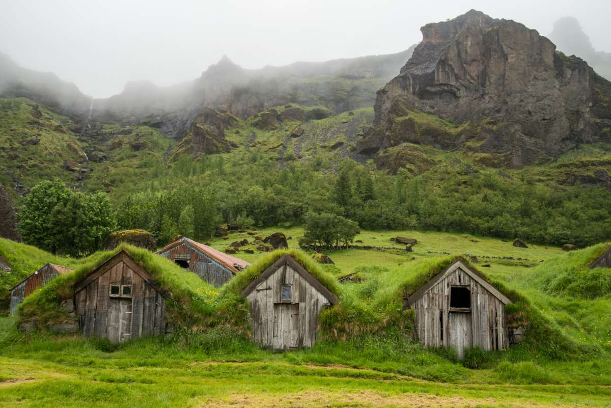 Turf houses in Iceland history