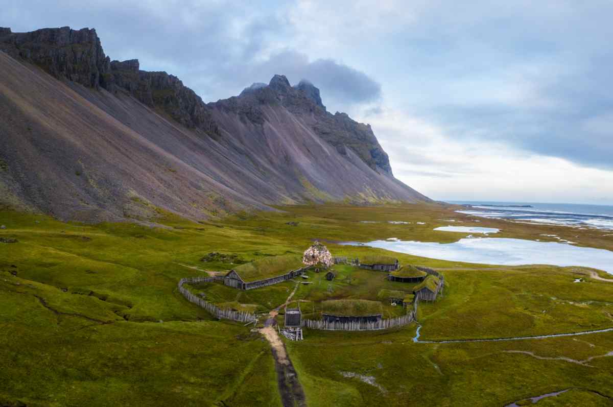 Viking village prop set
