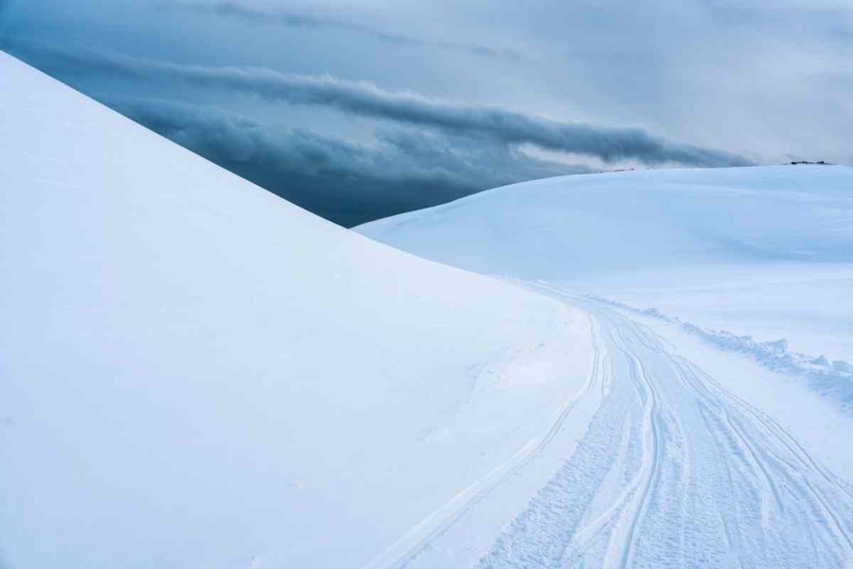 endless snow plains of Iceland for snowmobiling