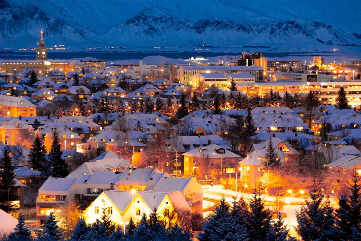 Panoramic views of Reykjavik in December