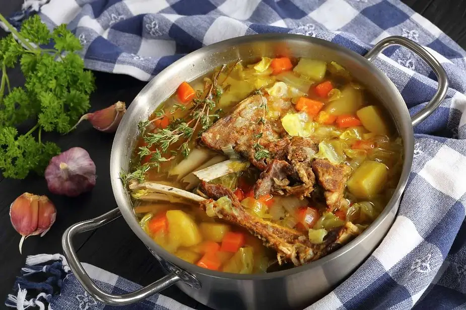 Kjotsupa: Zuppa di agnello