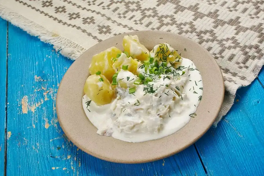 Plokkfiskur: Stufato di pesce
