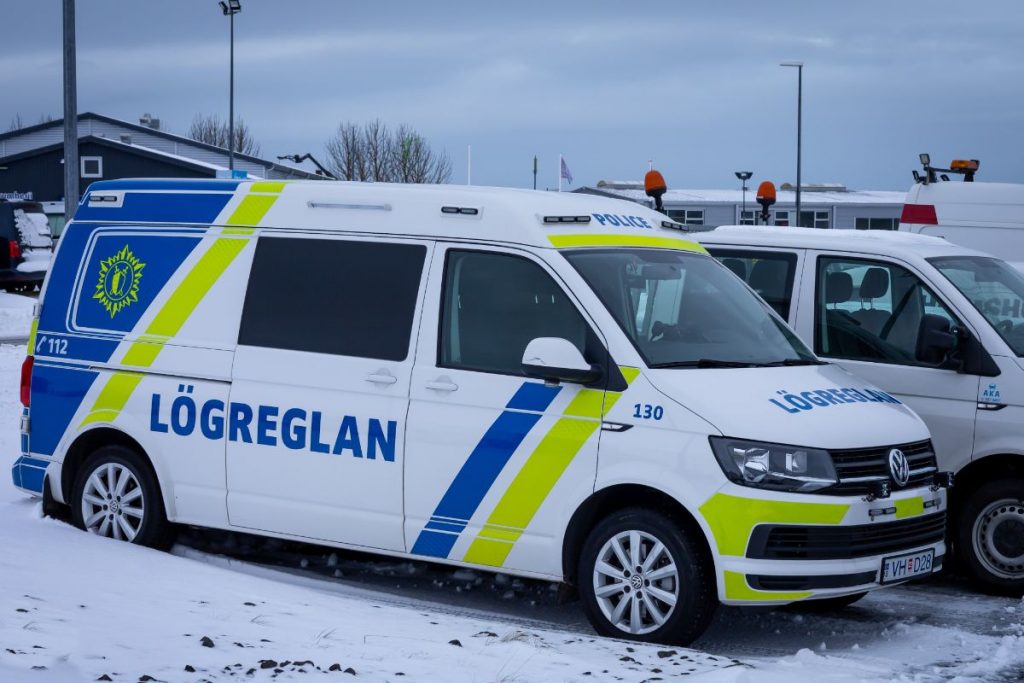 Iceland emergency numbers: Police